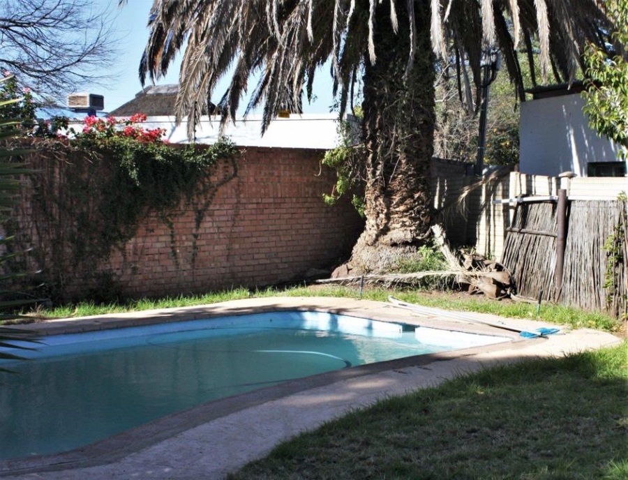 4 Bedroom Property for Sale in Herlear Northern Cape